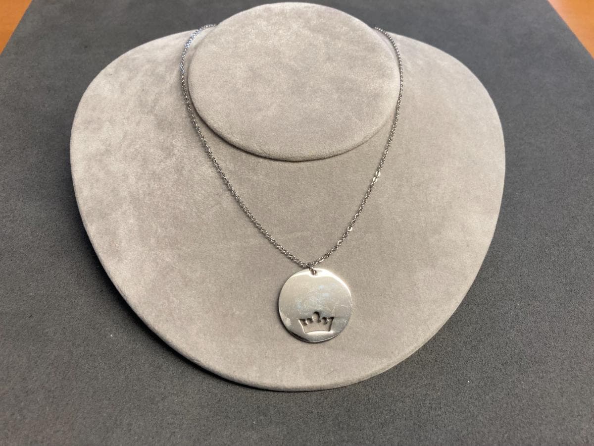 Necklace — image 2