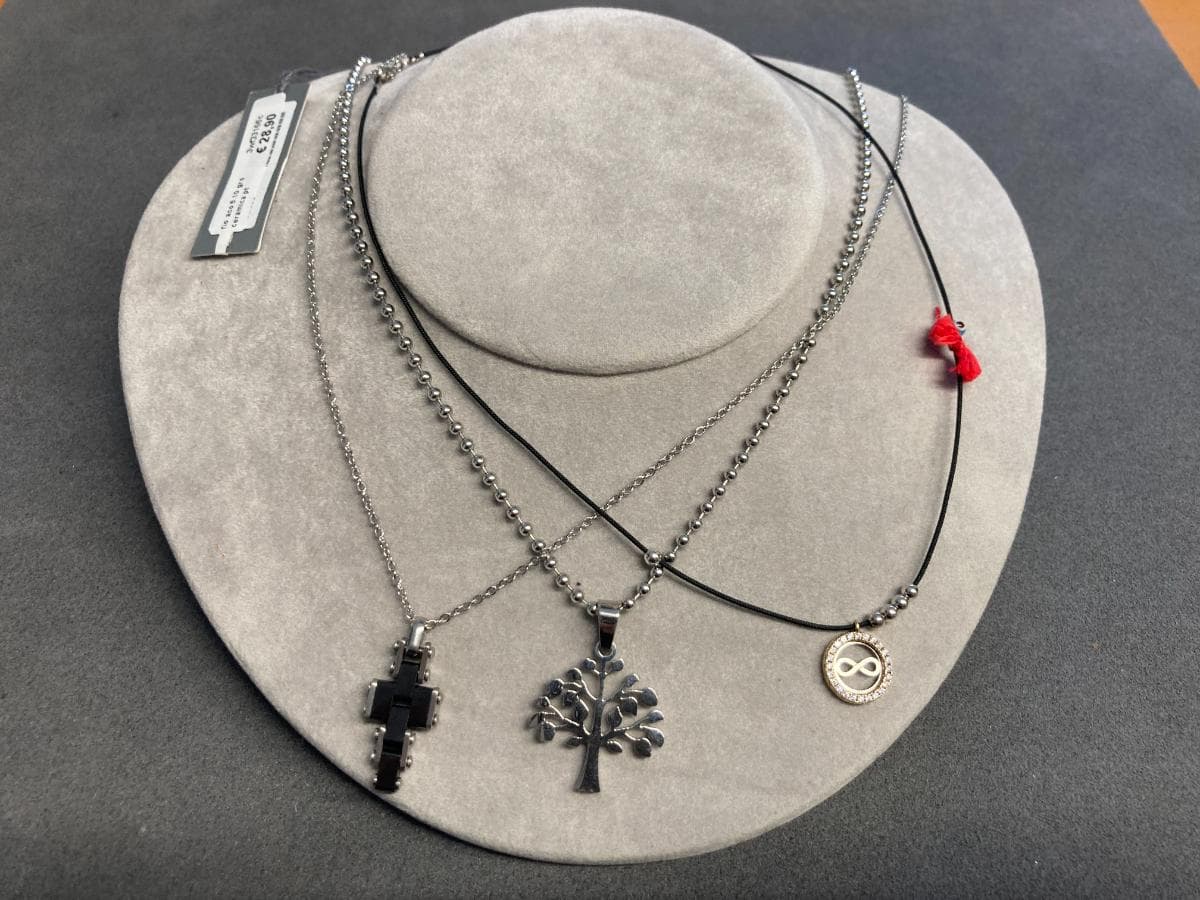Collares — imagen 1