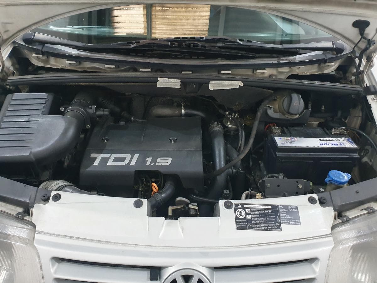 Volkswagen Sharan 1.9 TDI · Ano 1998 — image 4