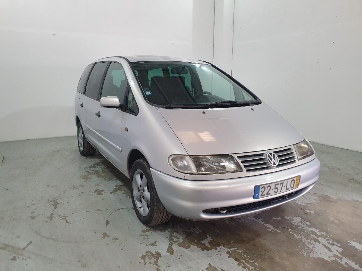 Volkswagen Sharan 1.9 TDI · Ano 1998 — image 1