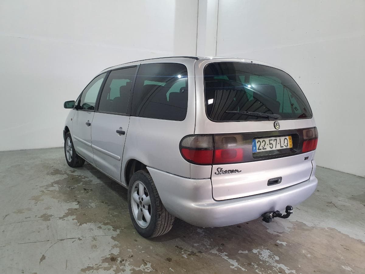 Volkswagen Sharan 1.9 TDI · Ano 1998 — image 9