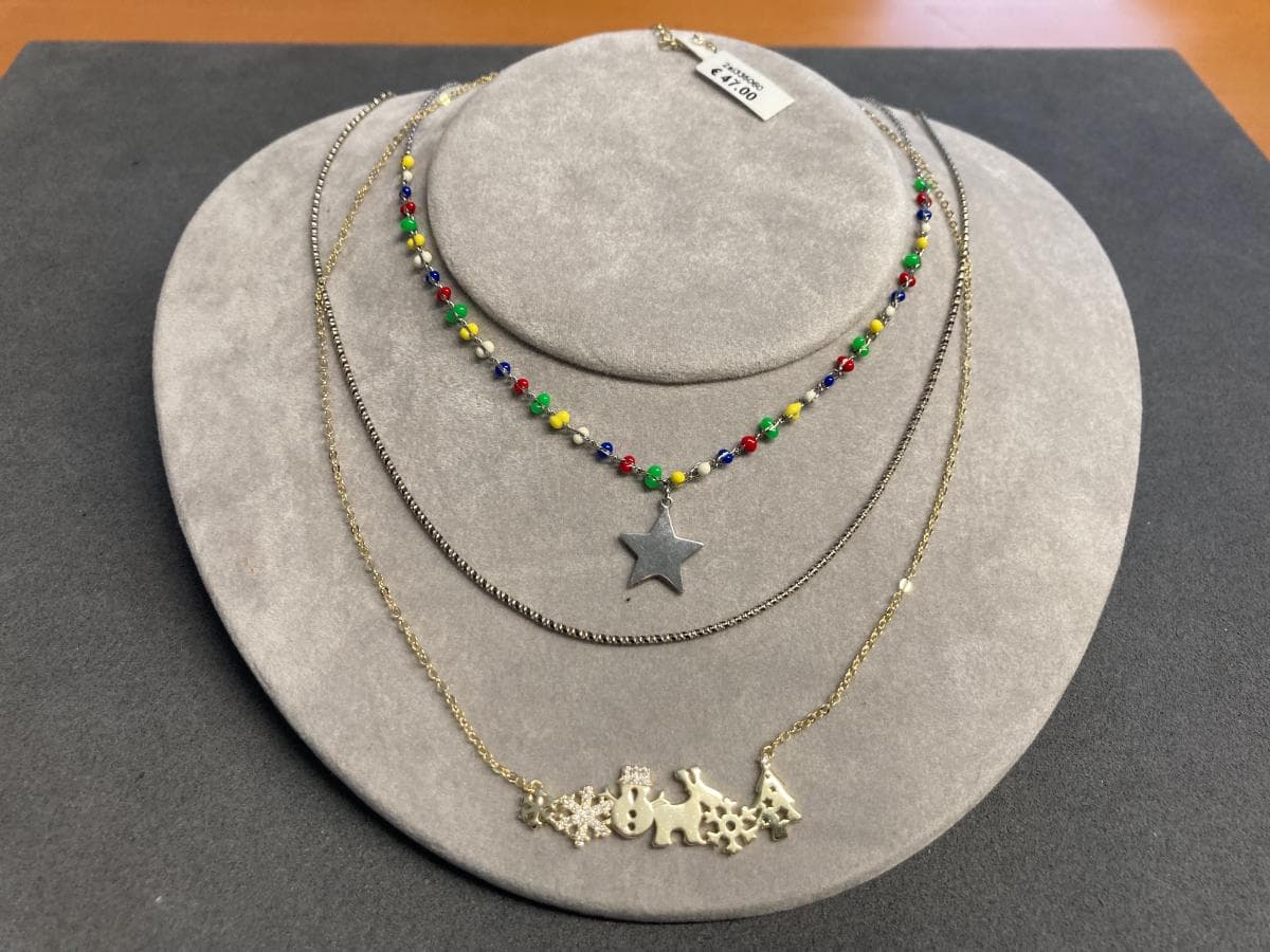 Collares — imagen 2