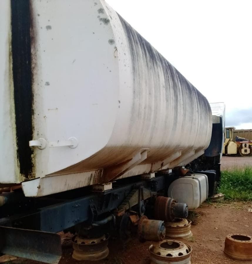 Peças e componentes - Volvo FM 400 - M'Banza Congo · Samba Caju — imagen 4