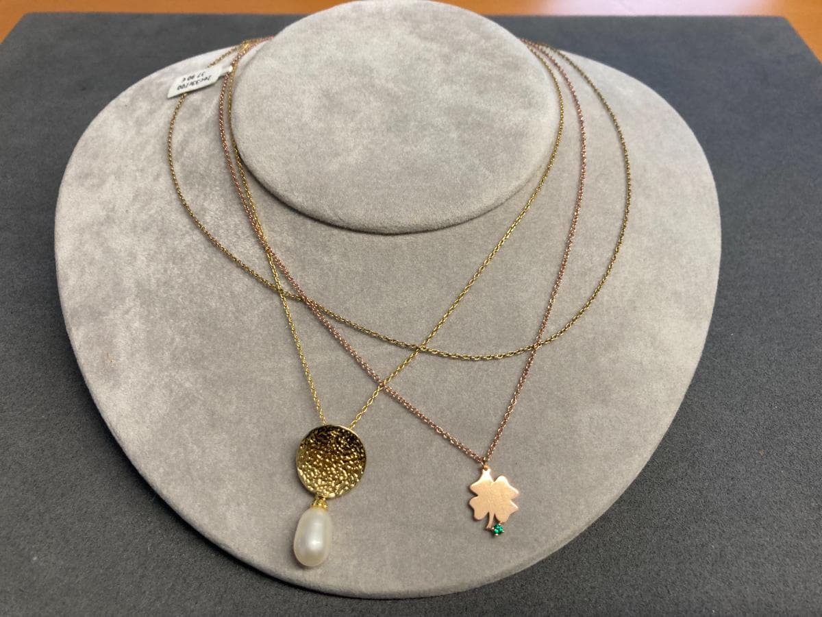 Collares — imagen 1