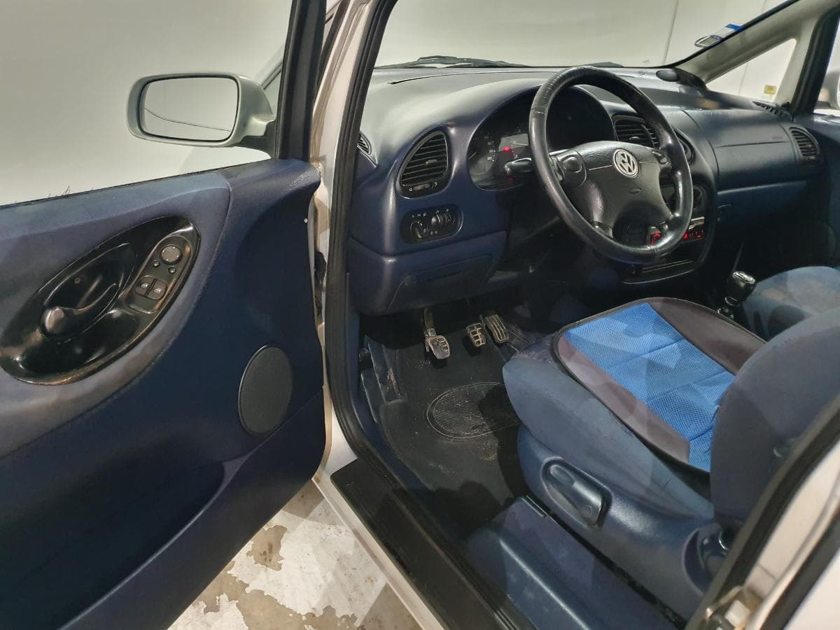 Volkswagen Sharan 1.9 TDI · Ano 1998 — image 16