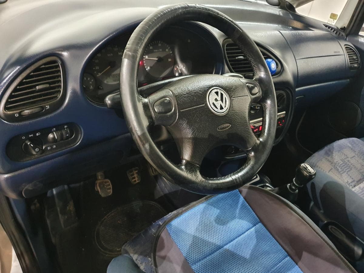 Volkswagen Sharan 1.9 TDI · Ano 1998 — image 30