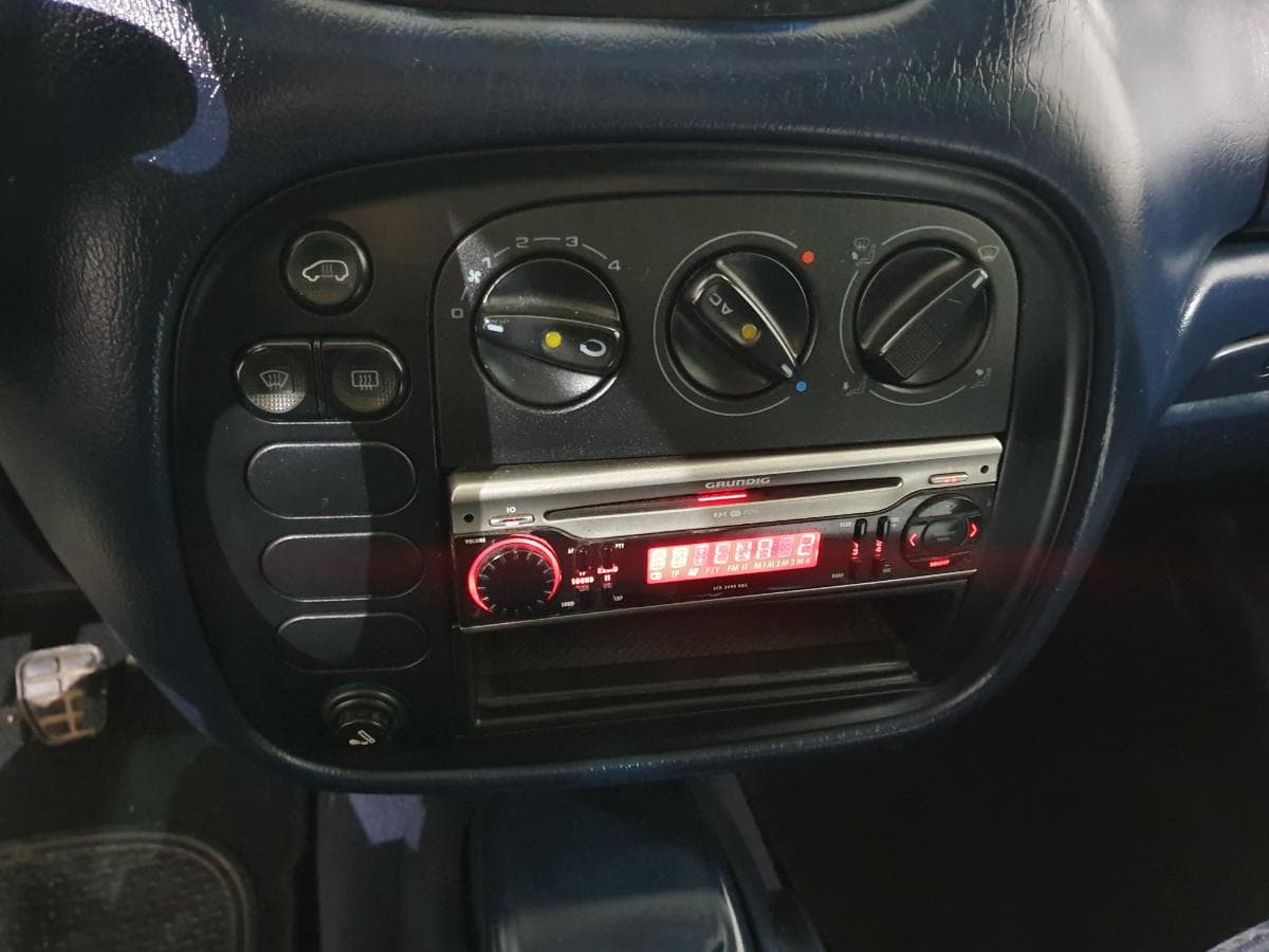 Volkswagen Sharan 1.9 TDI · Ano 1998 — image 38
