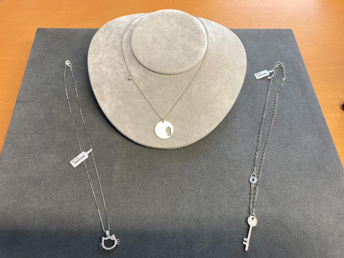 Necklaces — image 2