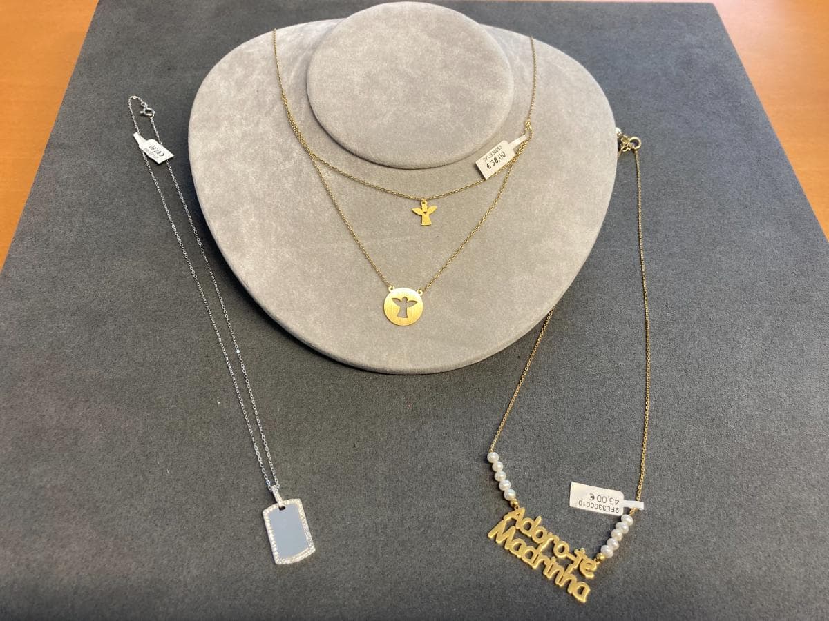 Collares — imagen 1