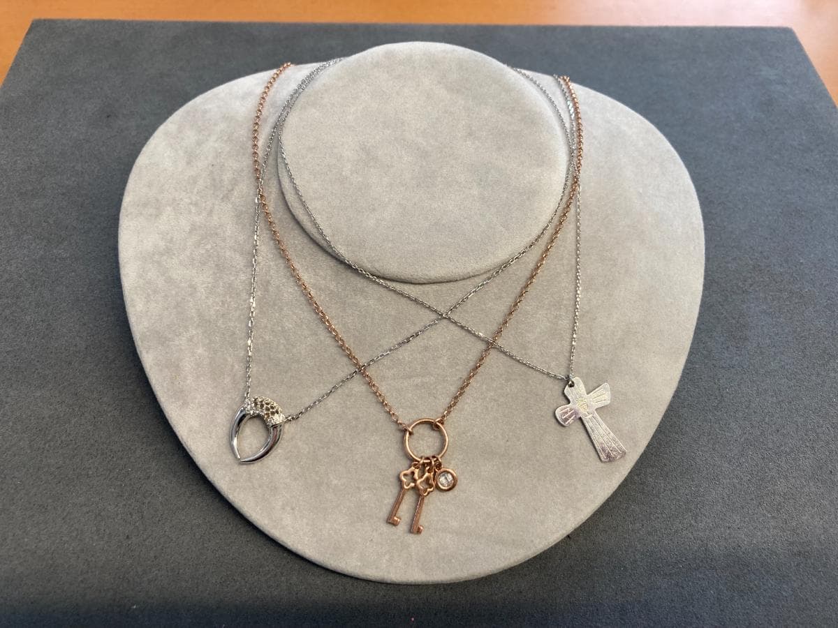 Collares — imagen 1