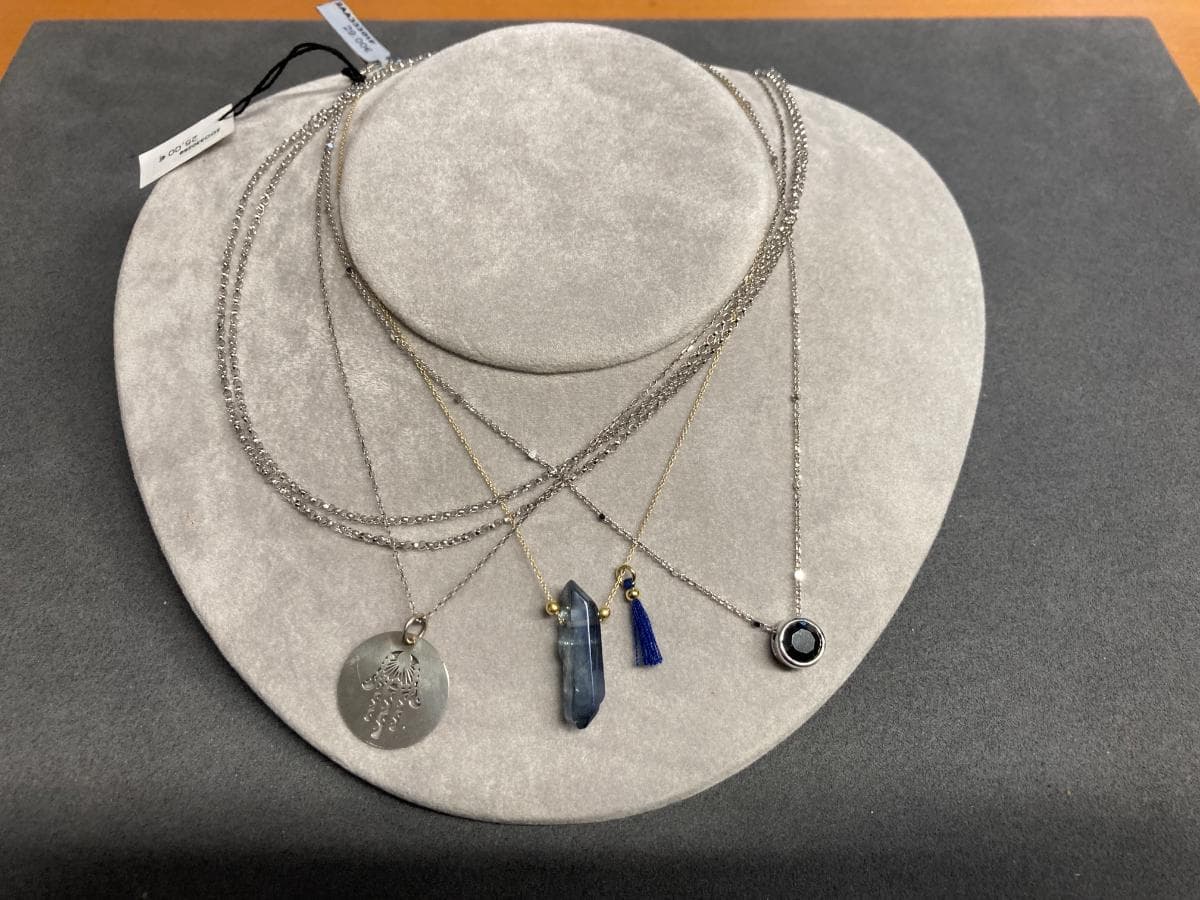 Collares — imagen 2
