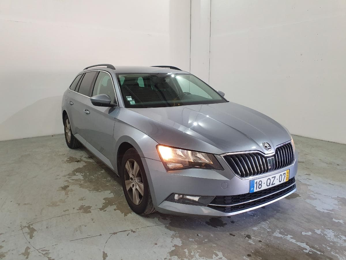 Skoda 1.6 TDI · Ano 2016 — imagen 2