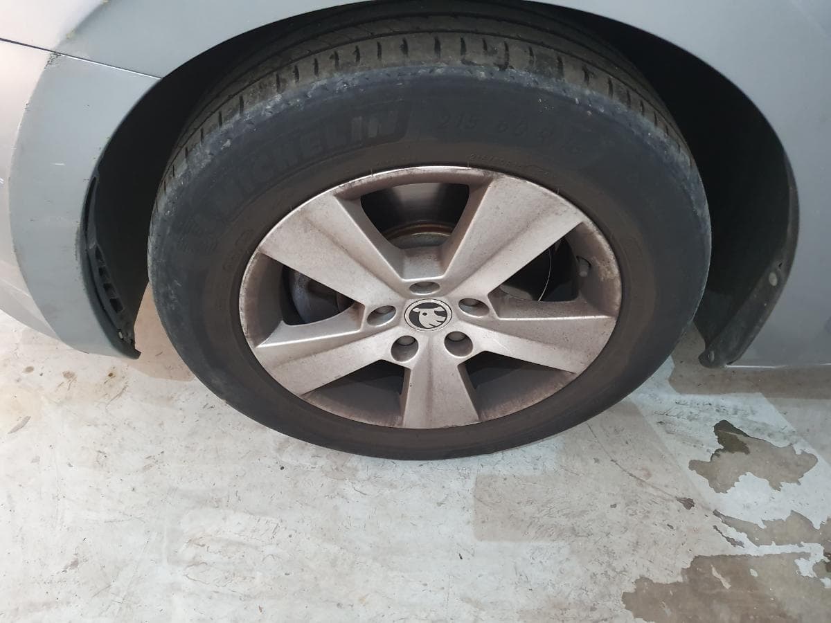 Skoda 1.6 TDI · Ano 2016 — imagen 19