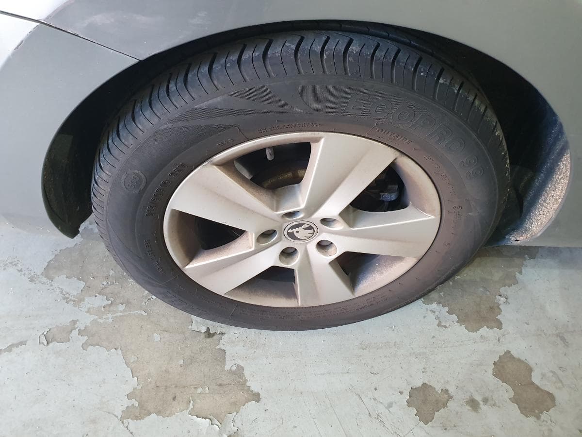 Skoda 1.6 TDI · Ano 2016 — imagen 22