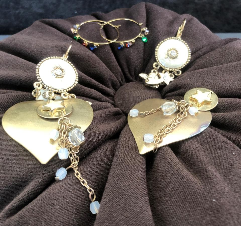 Pendientes de plata y otros materiales — imagen 1