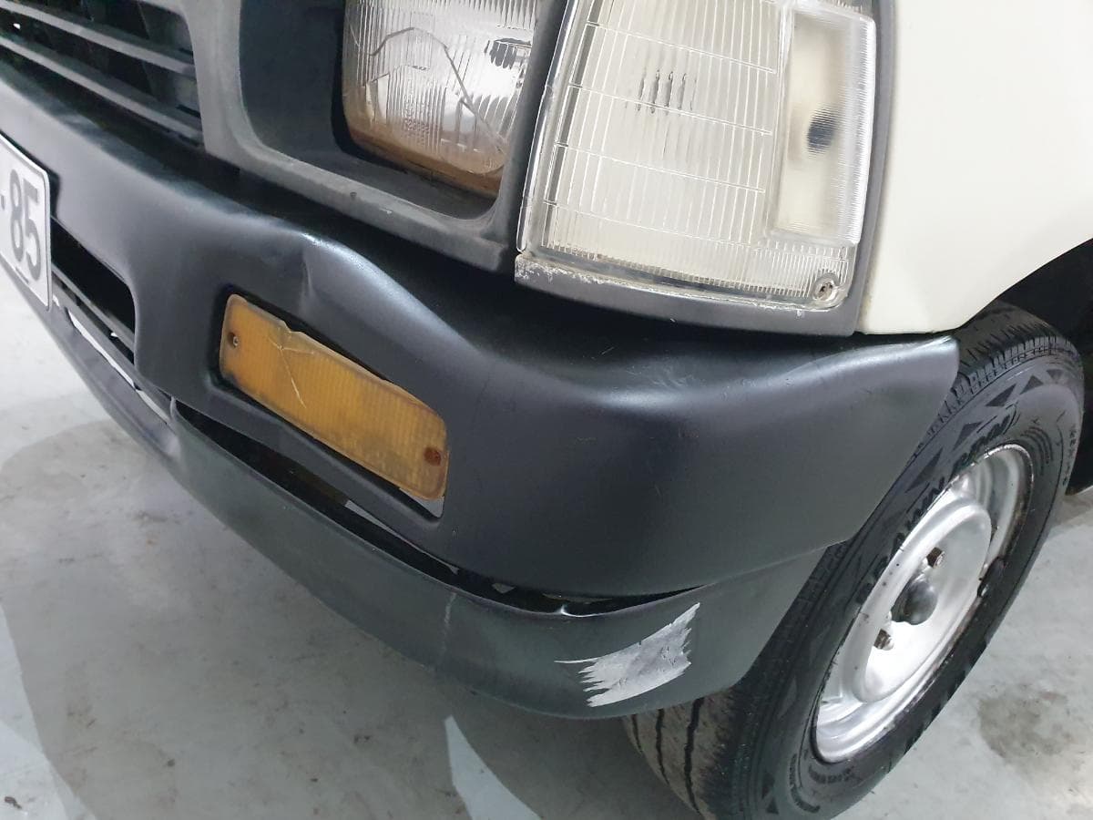 Toyota Hilux 2.4D · Ano 1990 — image 13