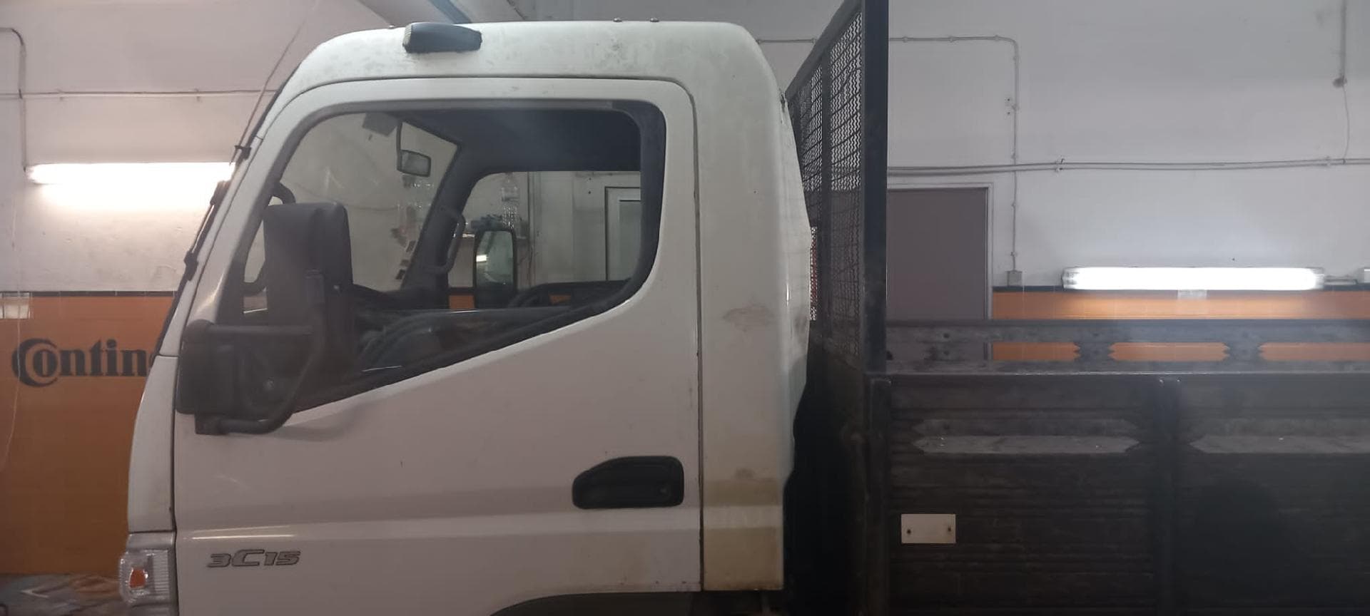 Mitsubishi Canter 3C15· Ano 2007 — image 6