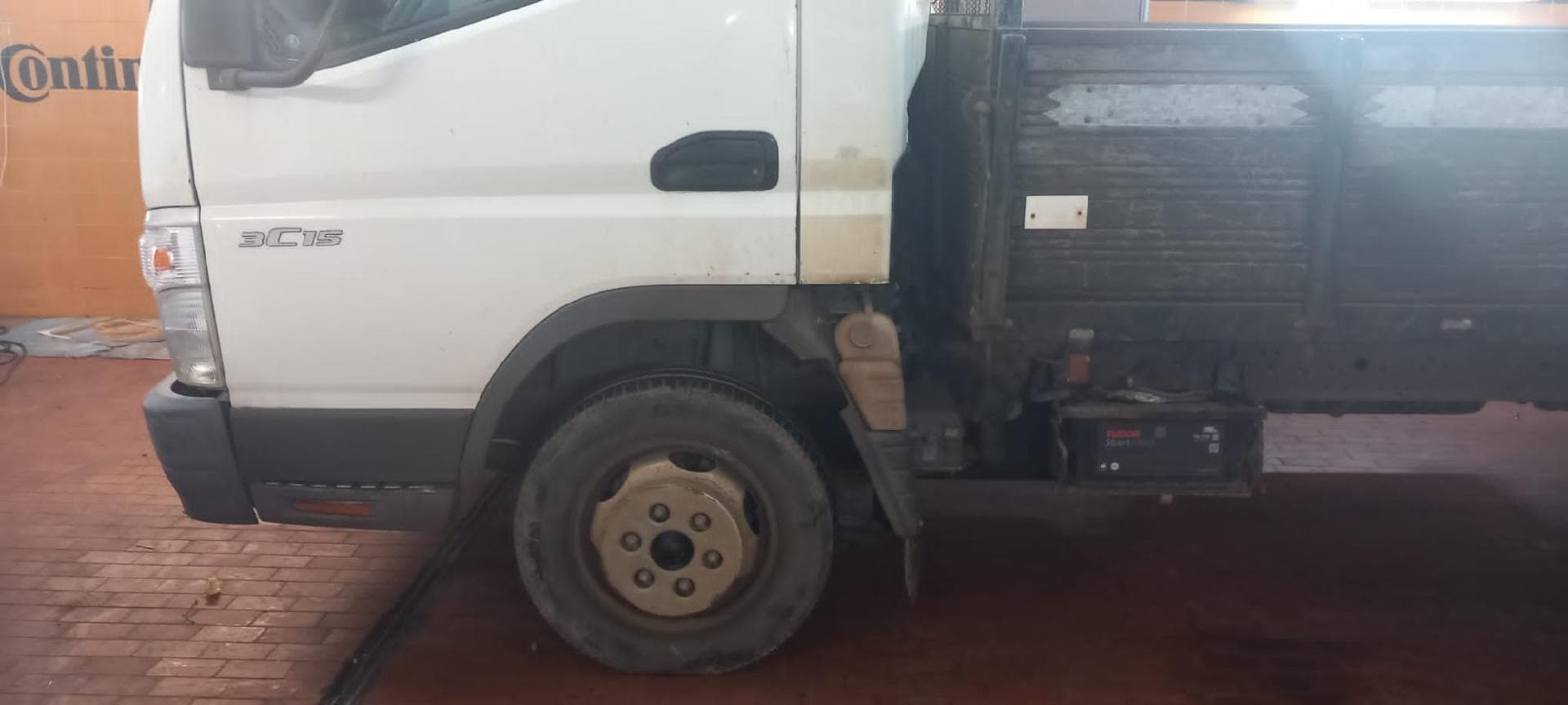 Mitsubishi Canter 3C15· Ano 2007 — image 5