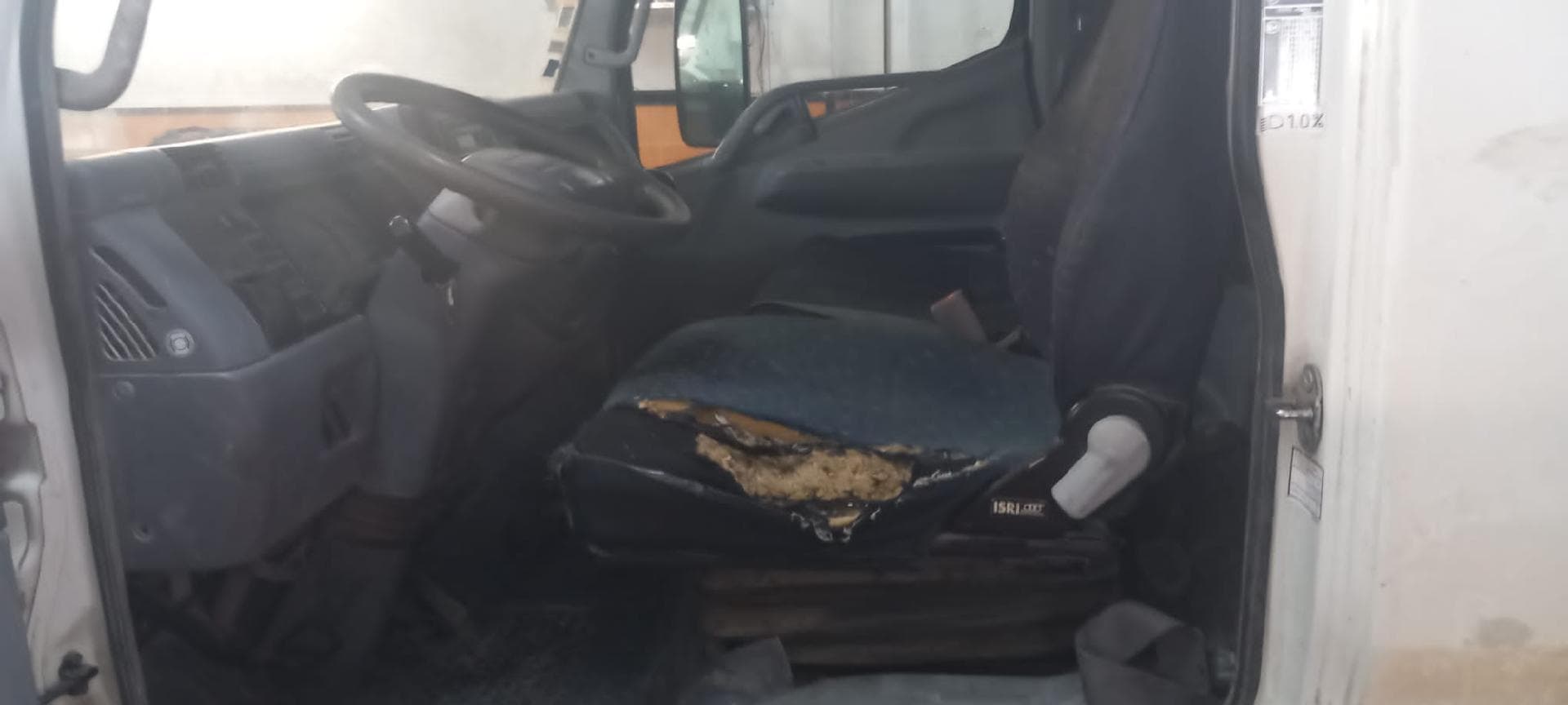 Mitsubishi Canter 3C15· Ano 2007 — image 24