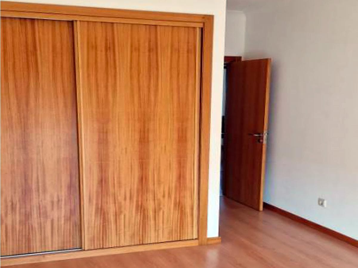 Apartamento T2 · Rio Maior — image 4