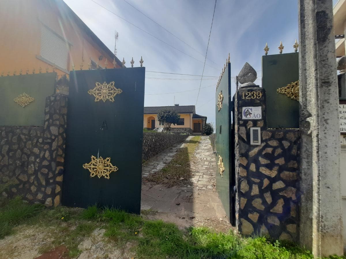 Moradia V3 · Valença — image 25