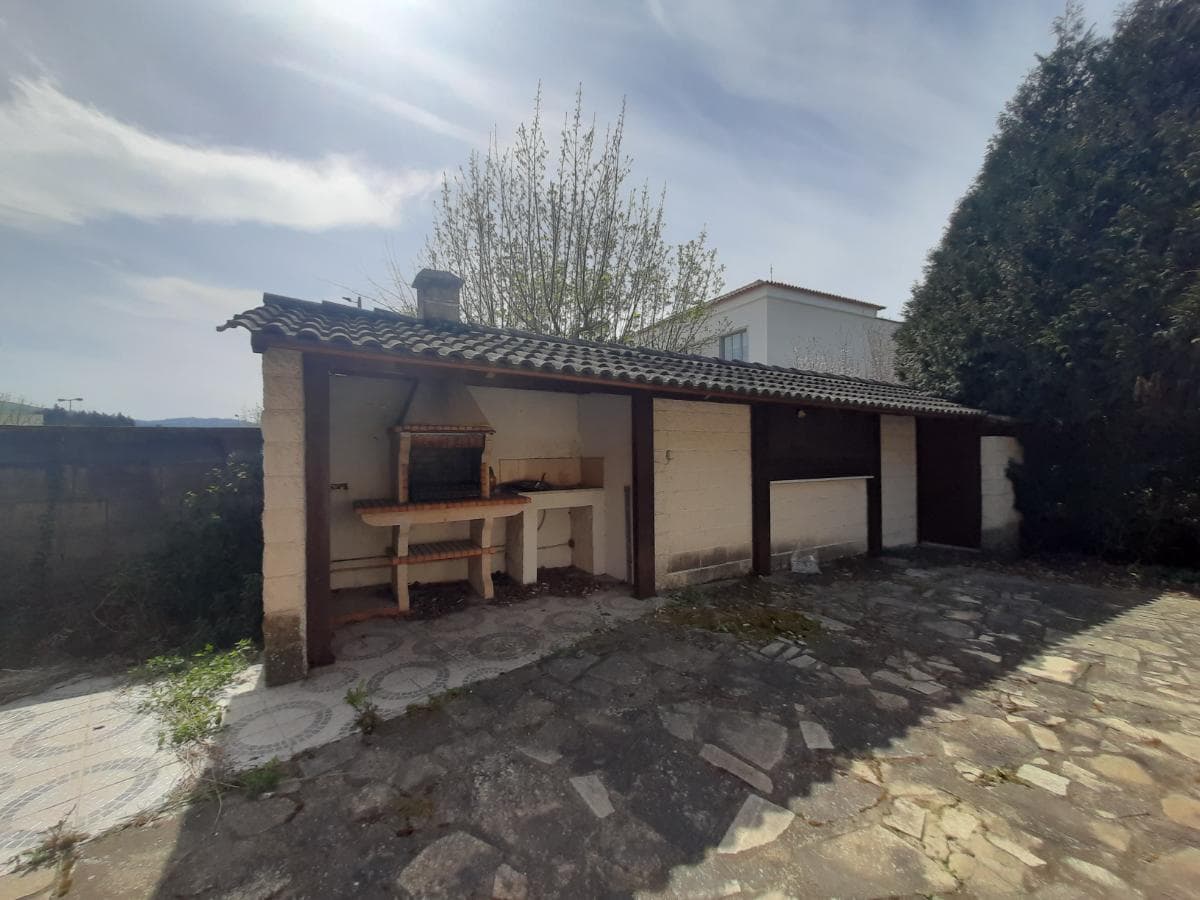 Moradia V3 · Valença — image 16