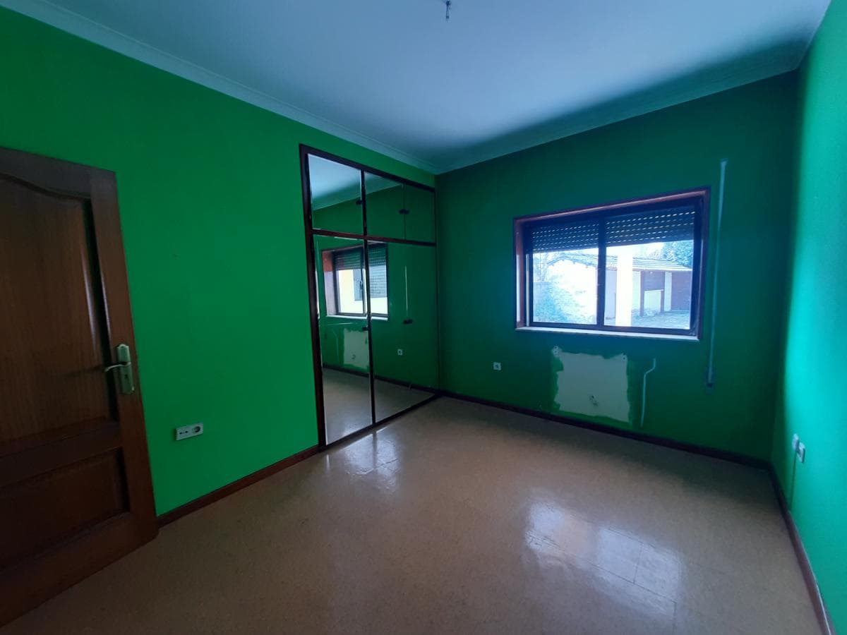 Moradia V3 · Valença — image 10