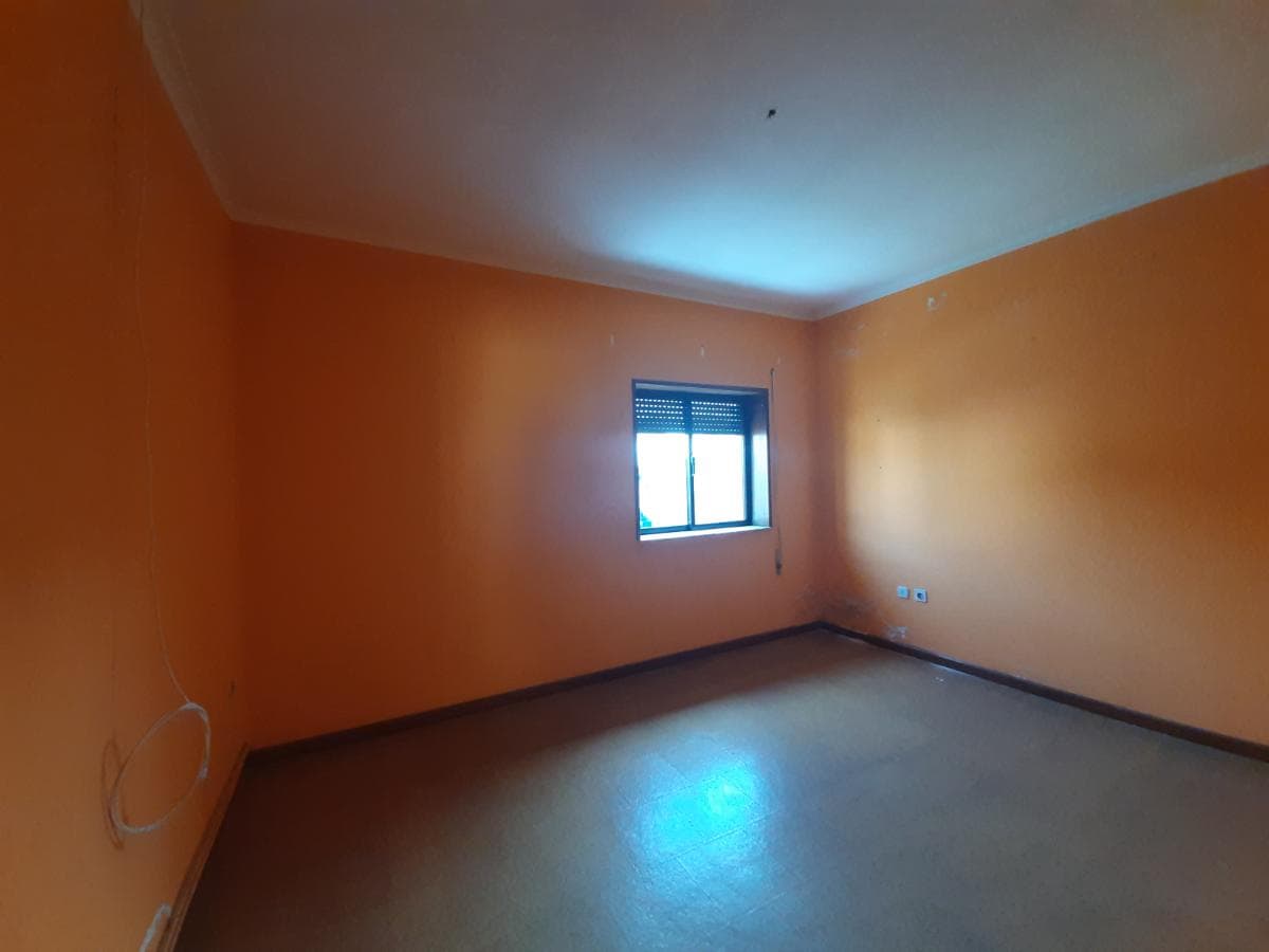 Moradia V3 · Valença — image 14