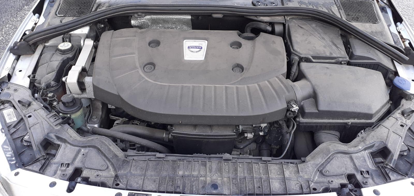 Volvo V60 2.0 · Ano 2014 — image 5