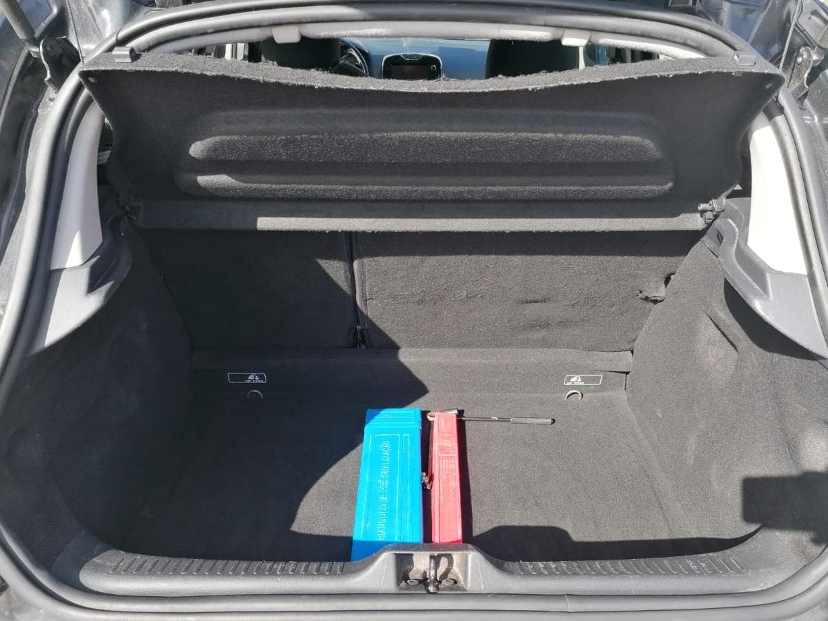 Renault Clio 1.5 DCI · Año 2014 — imagen 6