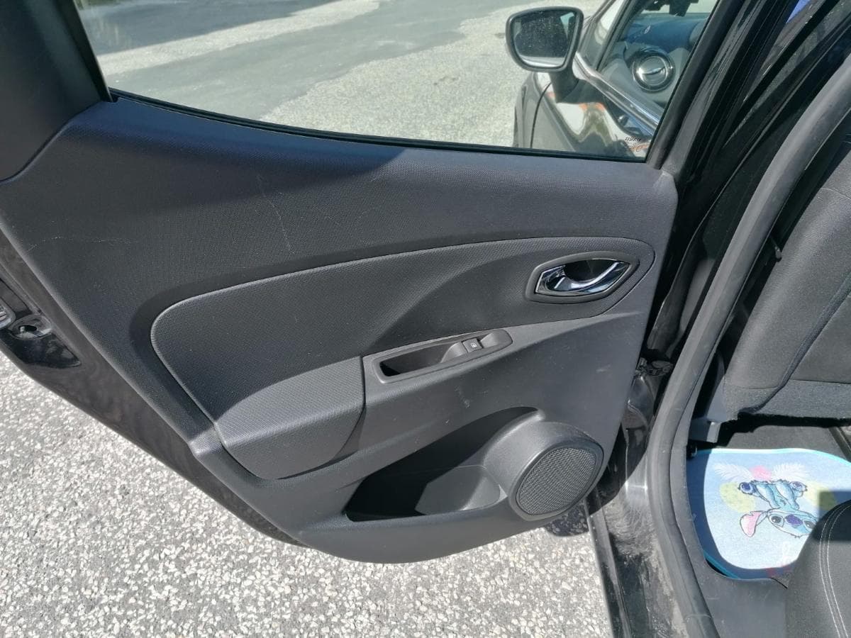 Renault Clio 1.5 DCI · Año 2014 — imagen 12