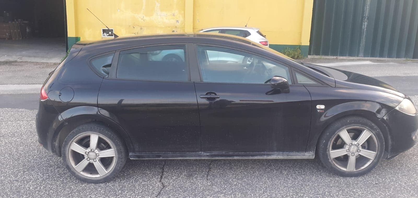 Seat Leon 2.0 TDI · Ano 2007 — image 4