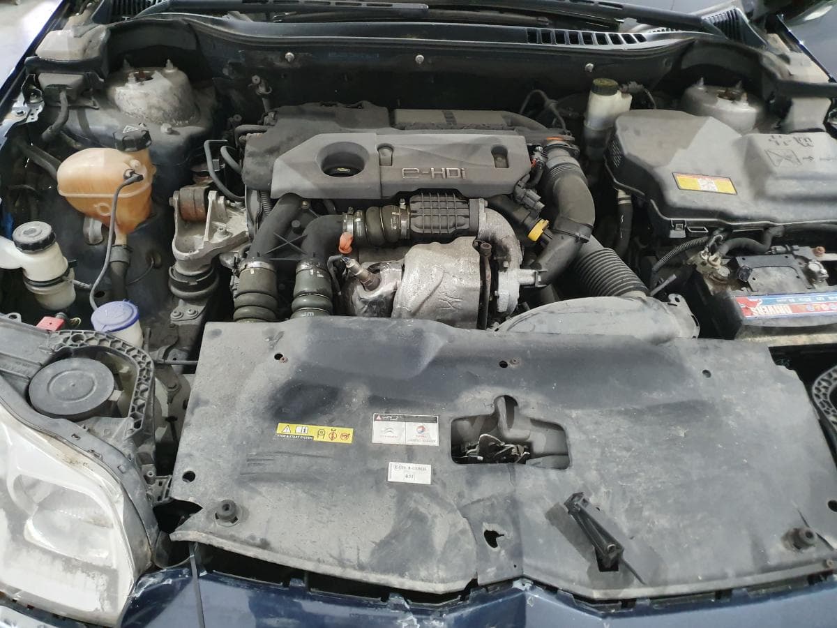 Citroën C5 1.6 HDI · Ano 2012 — imagen 5