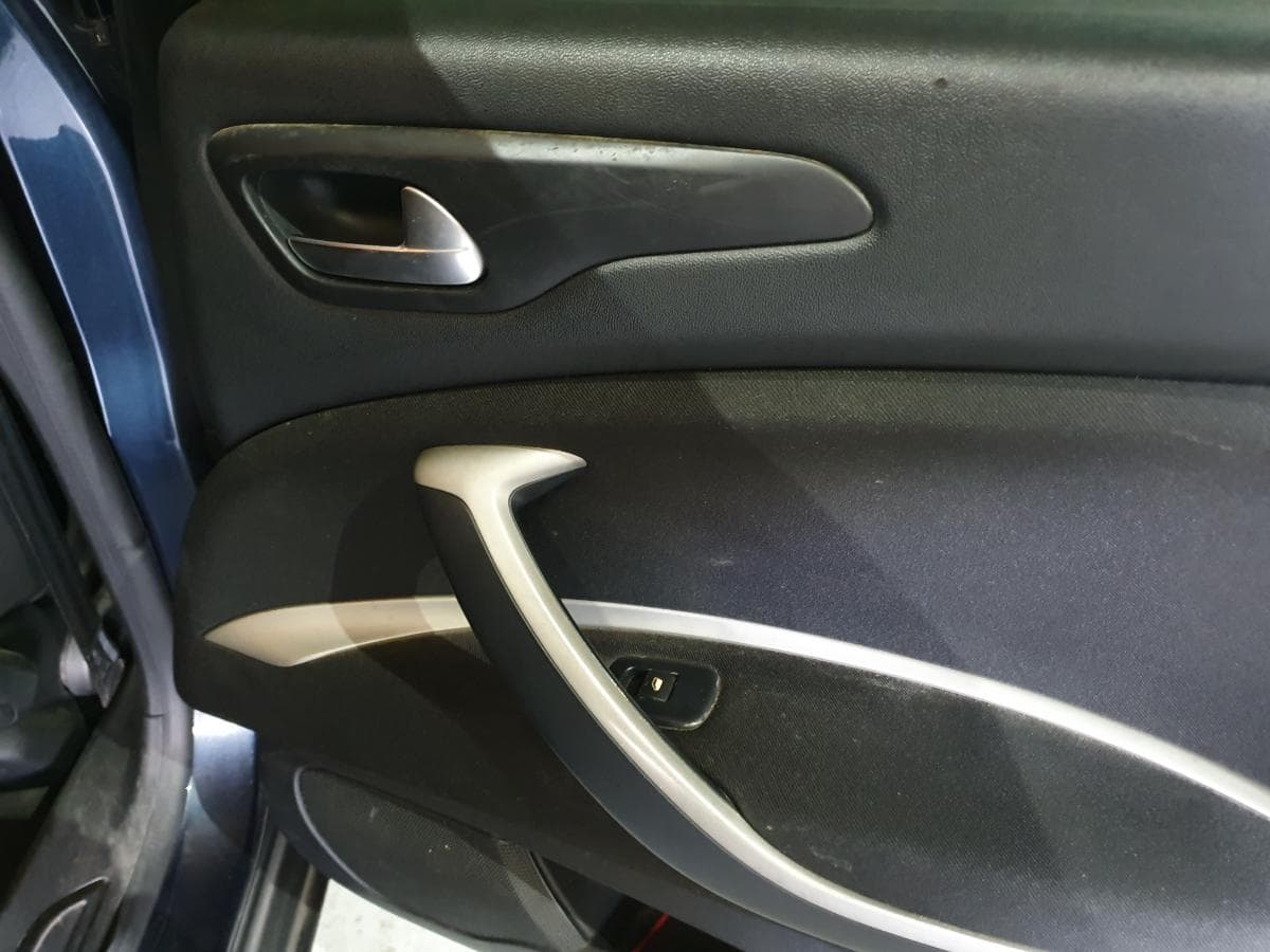 Citroën C5 1.6 HDI · Ano 2012 — imagen 39