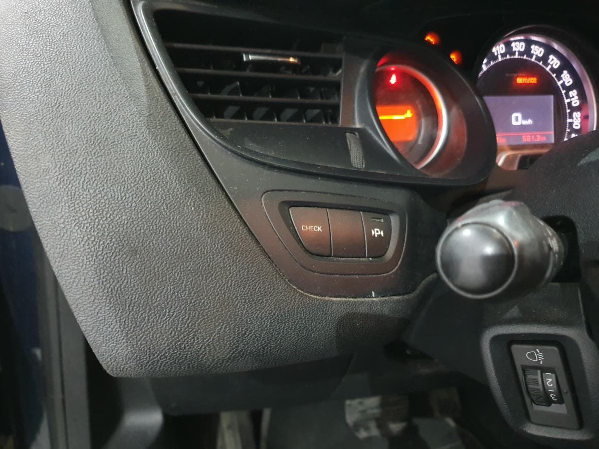 Citroën C5 1.6 HDI · Ano 2012 — imagen 41