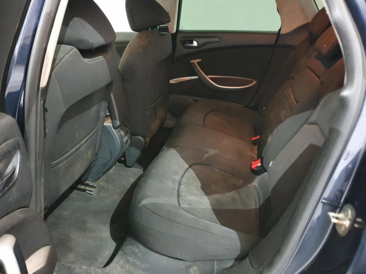 Citroën C5 1.6 HDI · Ano 2012 — imagen 45