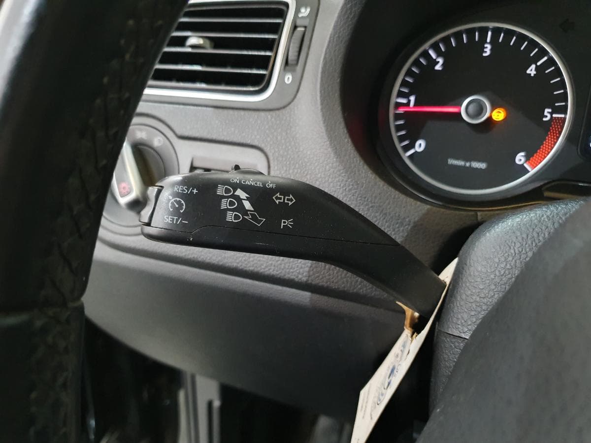Volkswagen Polo 1.2 TDI · Ano 2012 — imagen 25