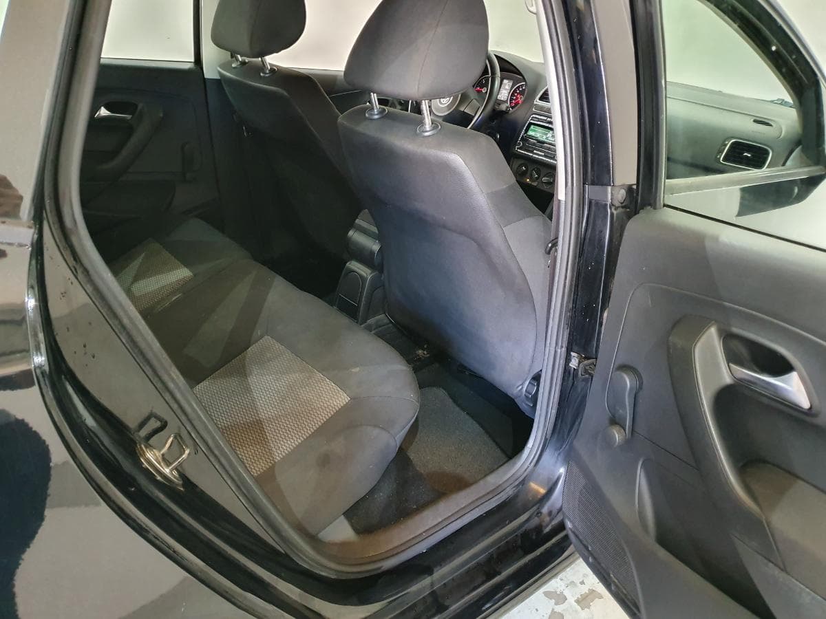 Volkswagen Polo 1.2 TDI · Ano 2012 — imagen 28