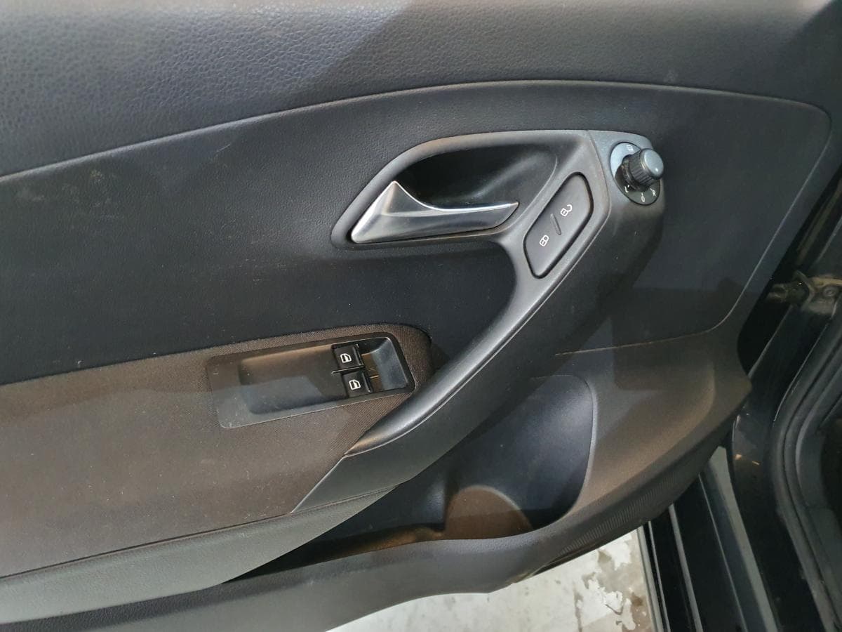 Volkswagen Polo 1.2 TDI · Ano 2012 — imagen 33