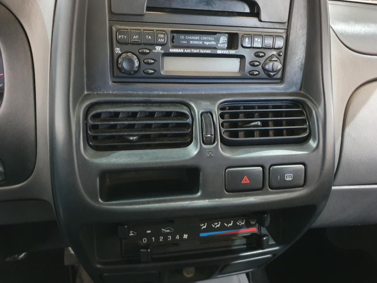 Nissan Pick Up · Ano 2007 — imagen 16