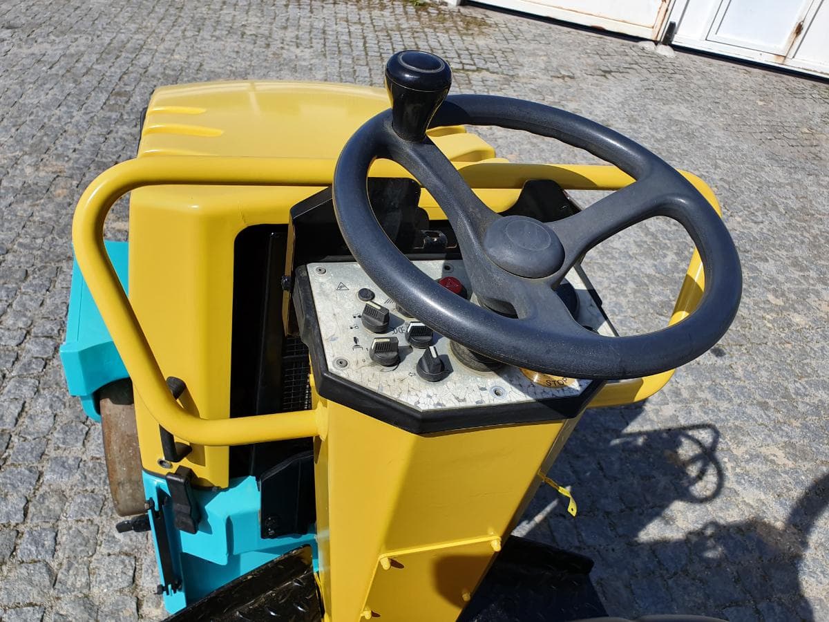 Cilindro Ammann AV20-2 · Ano 2012 — image 5