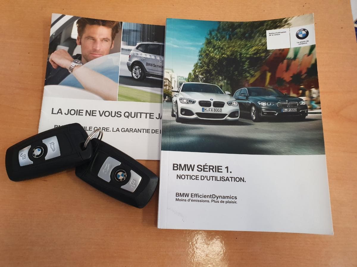 BMW 116D · Ano 2015 — imagem 44
