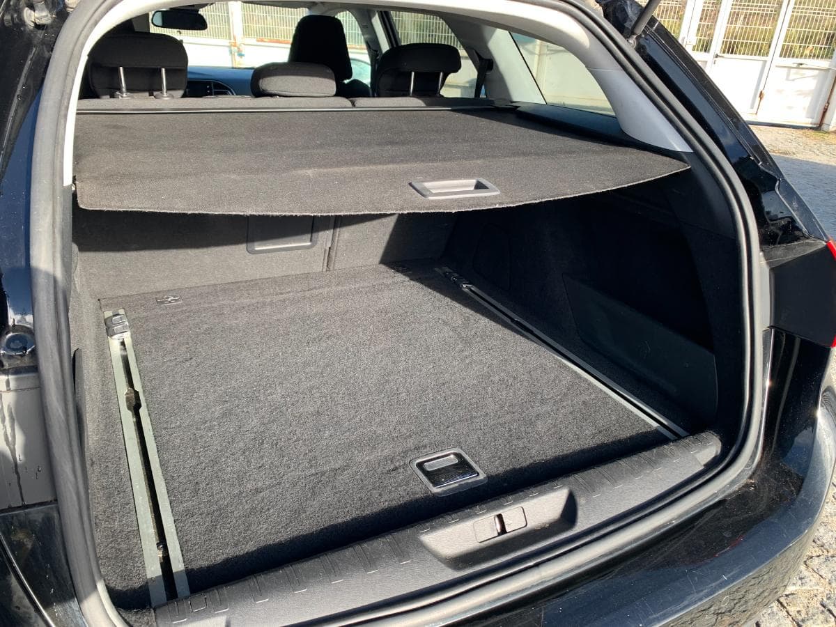 Peugeot 308 1.6 BlueHDI · Año 2015 — imagen 8