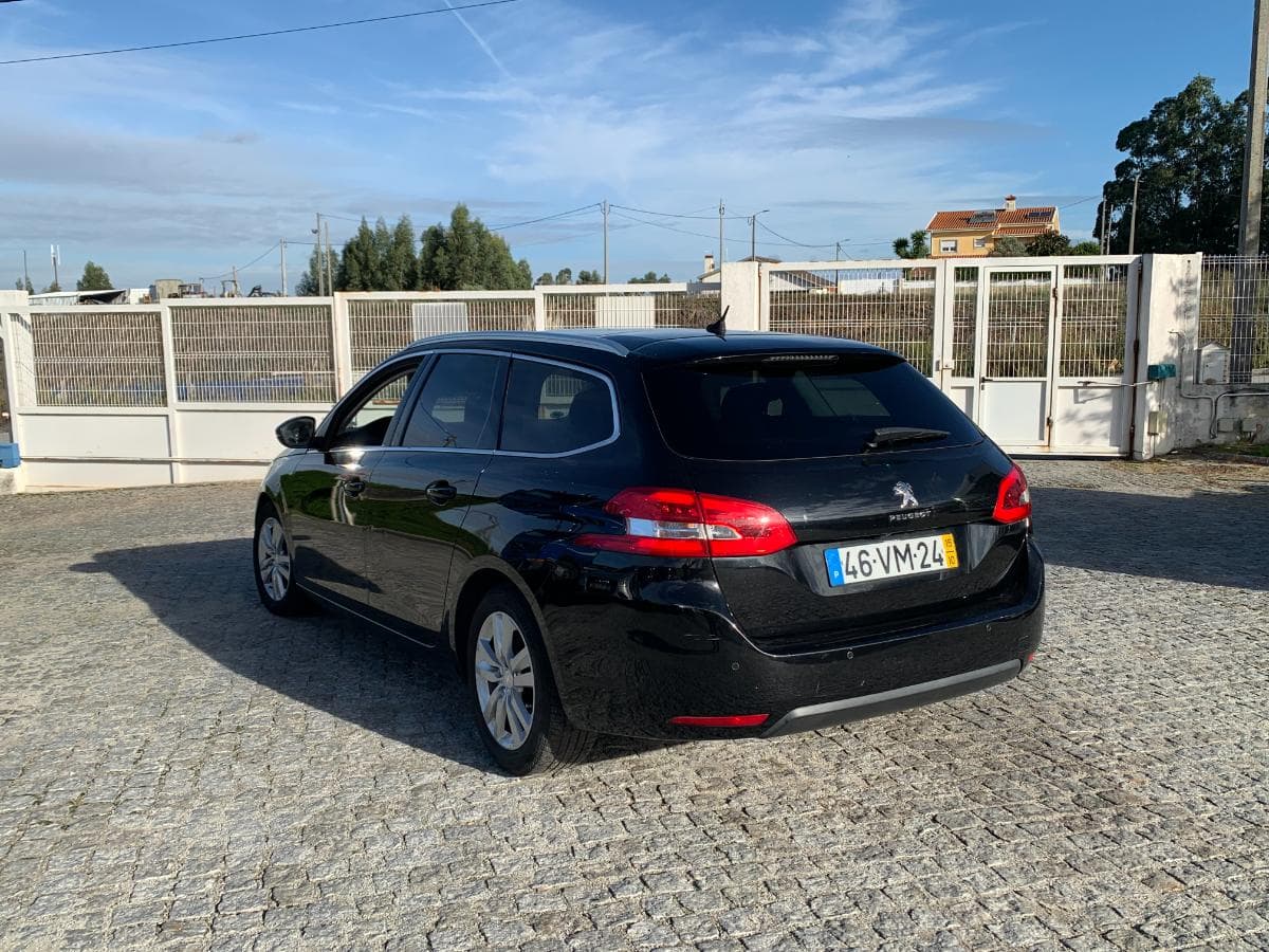 Peugeot 308 1.6 BlueHDI · Año 2015 — imagen 11