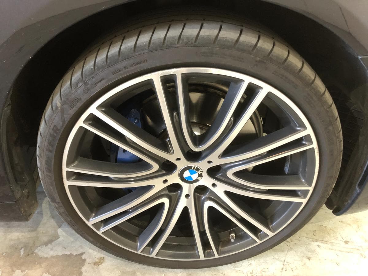 BMW 530E · Elétrico/Gasolina · Ano 2017 — imagem 13