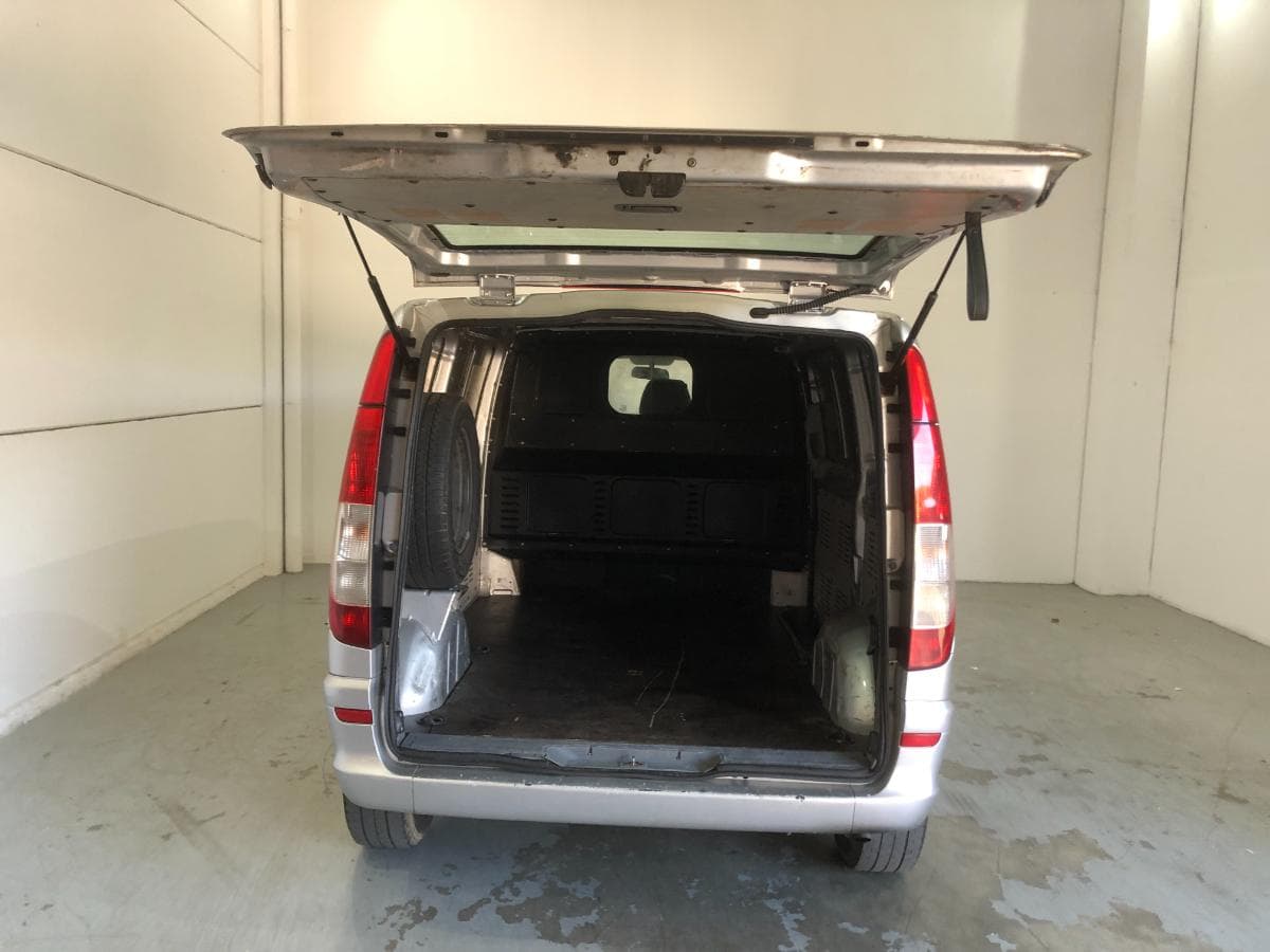 Mercedes-Benz Vito · Año 2005 — imagen 6