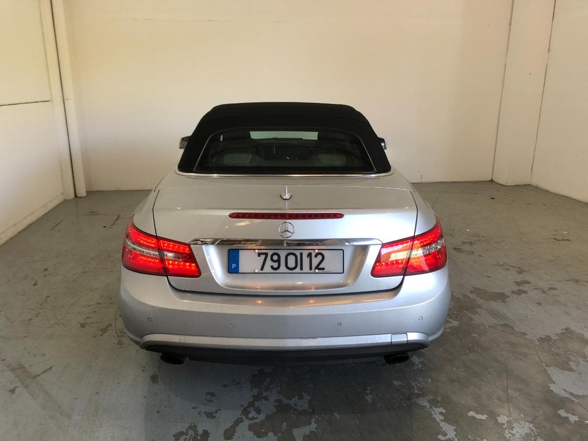 Mercedes-Benz E350 CDI Cabrio · Ano 2011 — imagem 6
