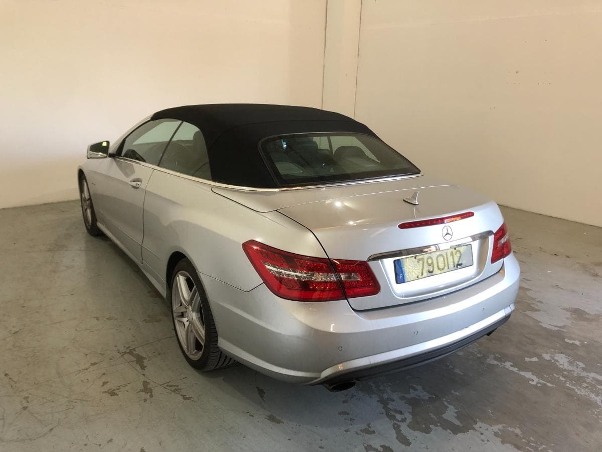 Mercedes-Benz E350 CDI Cabrio · Ano 2011 — imagem 5