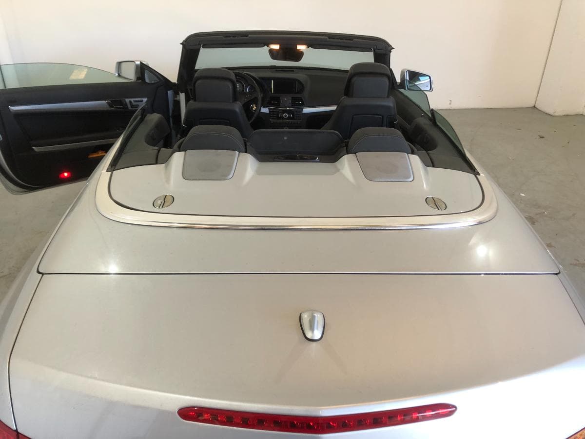 Mercedes-Benz E350 CDI Cabrio · Ano 2011 — imagem 11