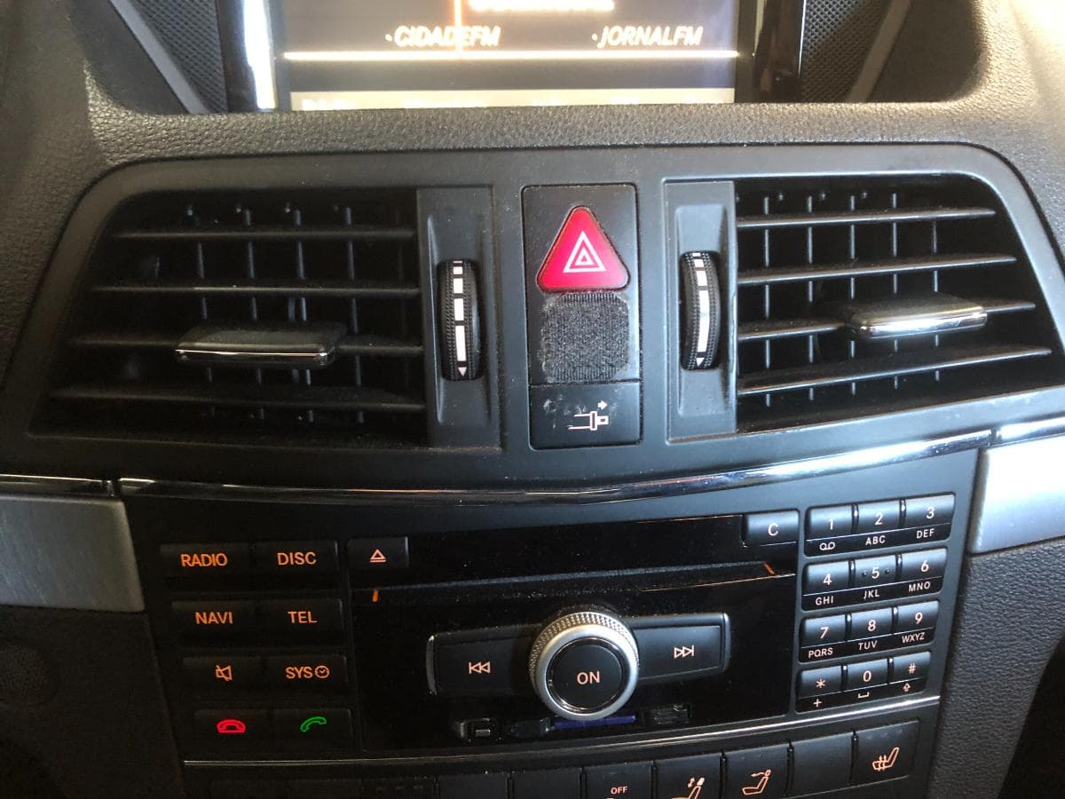 Mercedes-Benz E350 CDI Cabrio · Ano 2011 — imagem 34